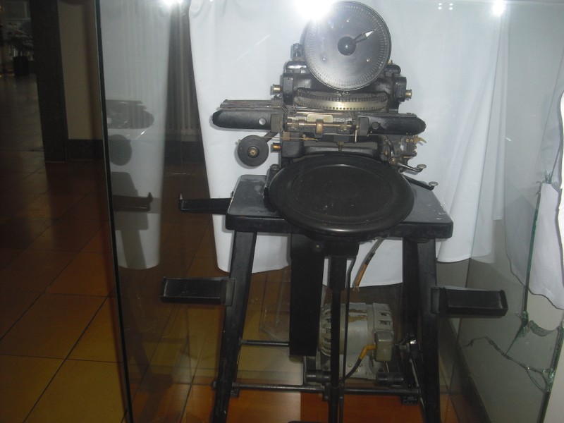 Prägemaschine